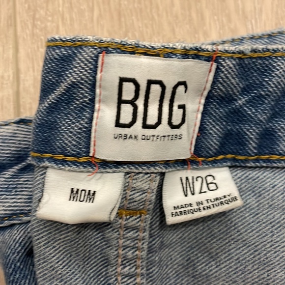BDG Urban Outfitters Mom jeans - Picture 2 of 4